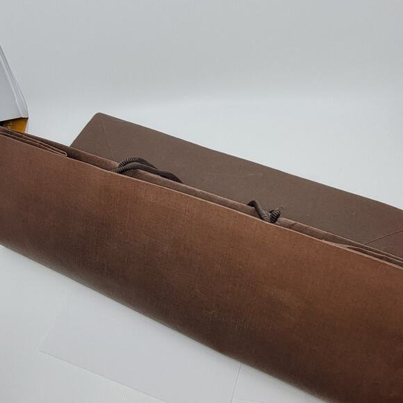 LOUIS VUITTON Authentic Paper Gift Shopping Bag LARGE SIZE 19 x16 x 9”. - Picture 7 of 8